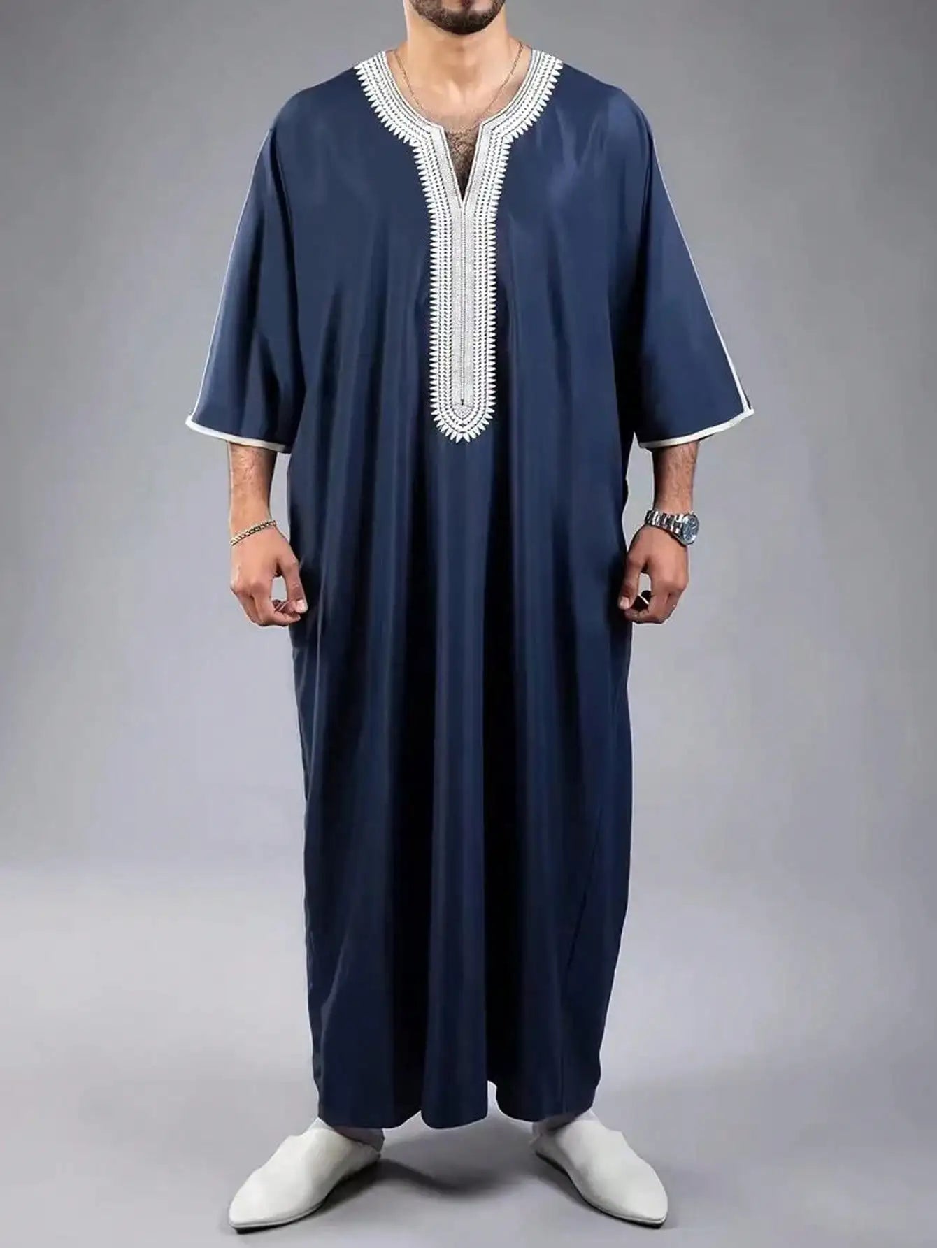 Robe (thowb) embroidered with beautiful stylish art Eid Mubarak! for ramadan, eid and beyond! 